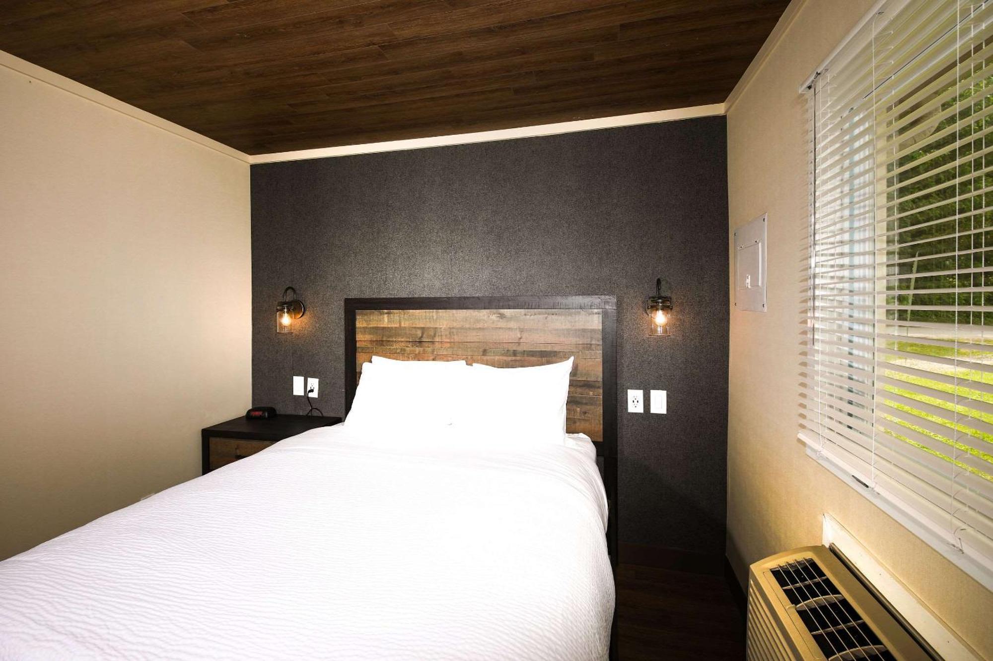 Bayview Wildwood Resort, Ascend Hotel Collection Severn Kültér fotó